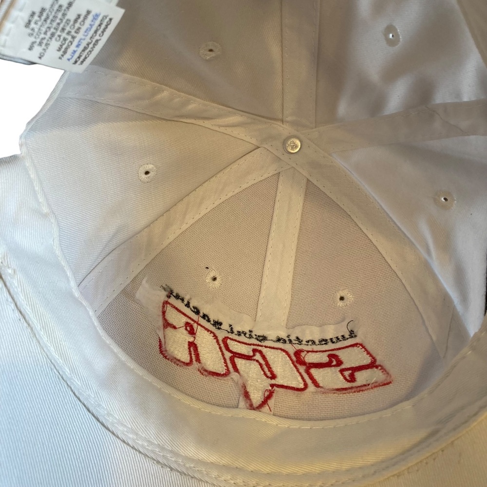NWOT Embroidered Cap - Picture 9 of 13